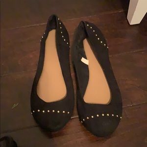 Black ballet flats. Gold studs